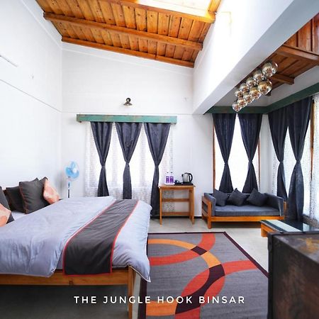 The Jungle Hook Binsar Hotel Almora Luaran gambar
