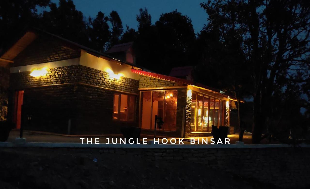 The Jungle Hook Binsar Hotel Almora Luaran gambar