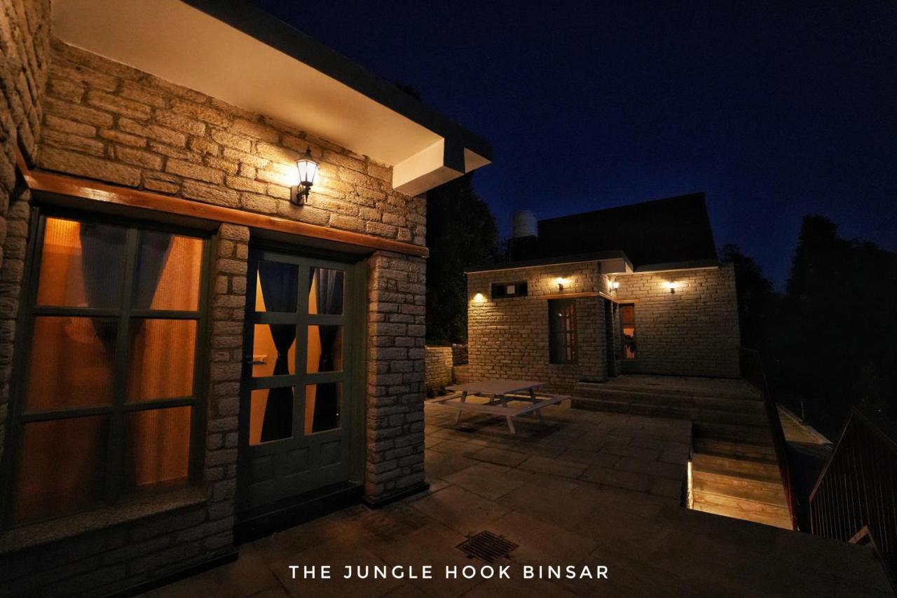 The Jungle Hook Binsar Hotel Almora Luaran gambar